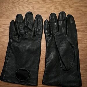 Classic Black Leather Men's Gloves